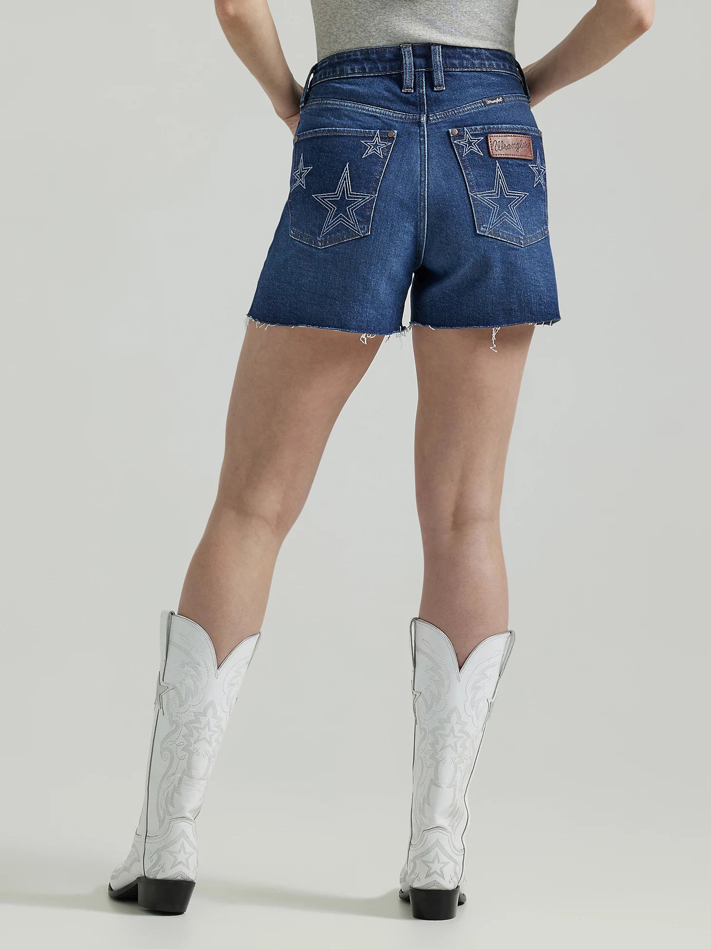 Wrangler Retro Women's High Rise Shorts STYLE 112346608
