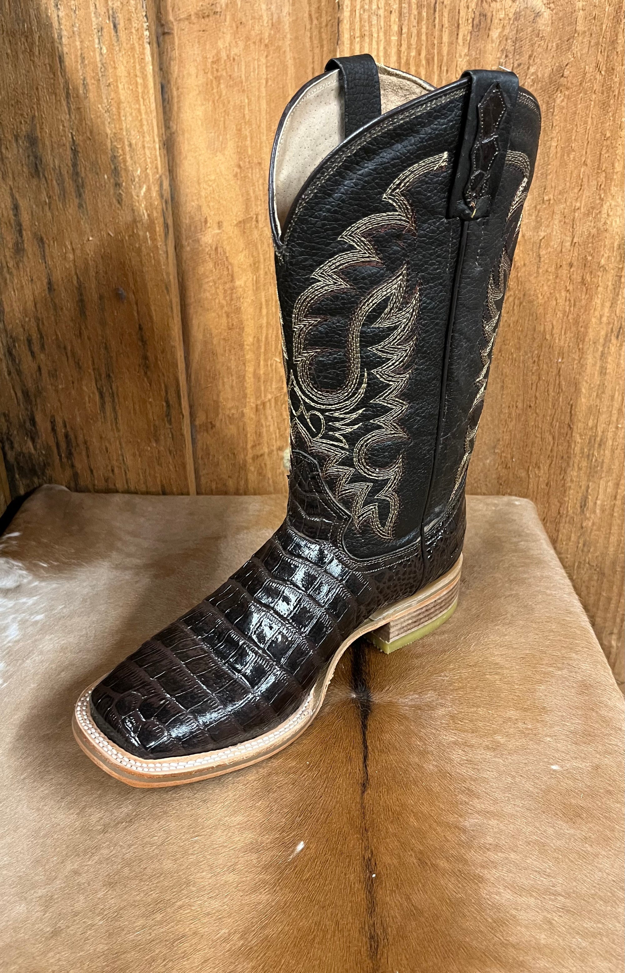 Cowtown Men's Gator Print Square Toe Boot STYLE Q6098
