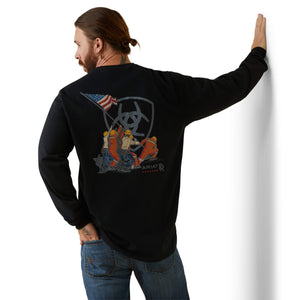 Ariat Men's FR Raising the Flag T-Shirt STYLE 10043777