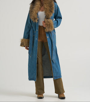 Wrangler Lainey Wilson Women's Coat  STYLE 112382812