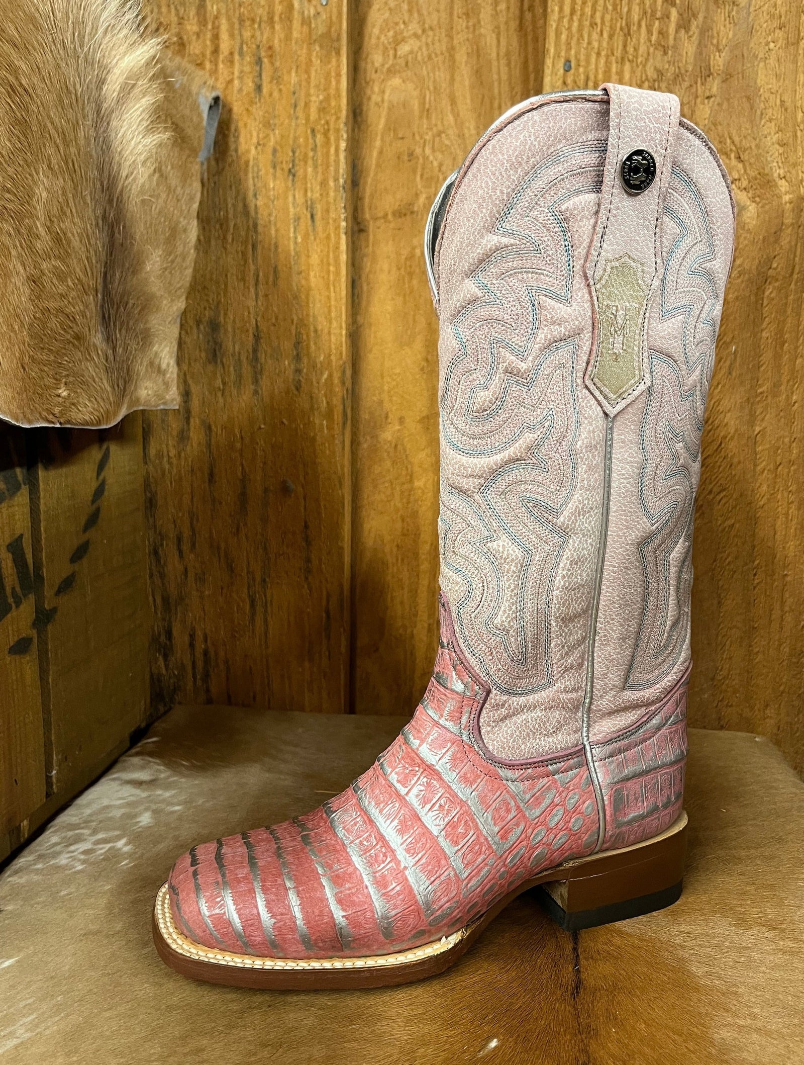 Tanner Mark Women's Caiman Print Boot STYLE TML207132